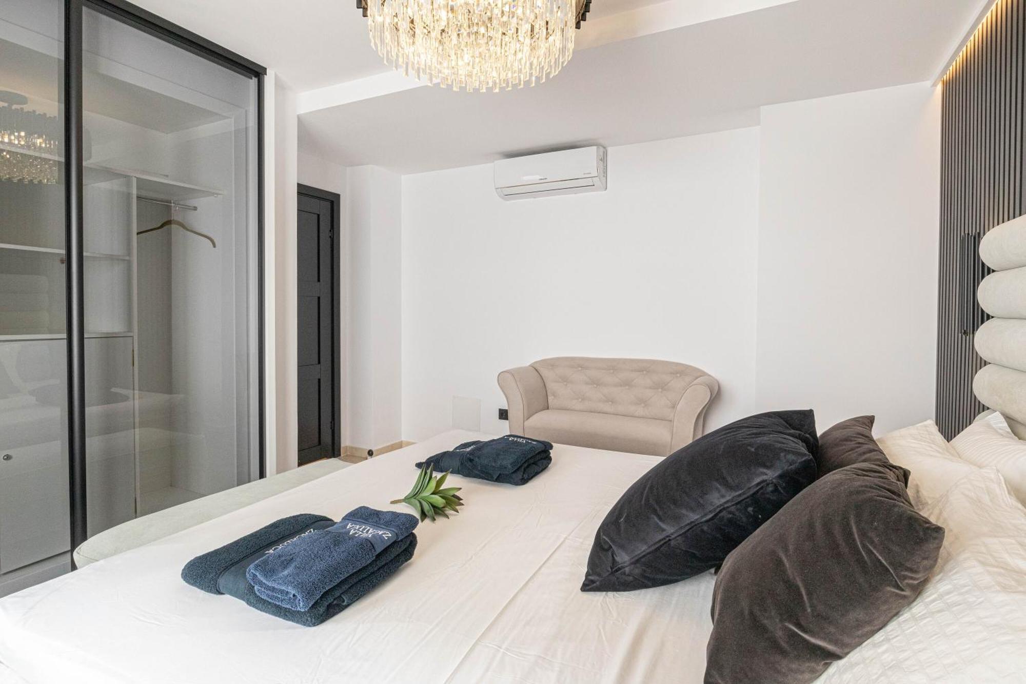 Villa New Zacaluca Pool Sauna & Gym - Happy Rentals Marbella Exteriér fotografie